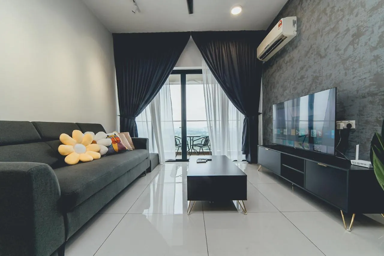 Tranquil Sea View Danga Bay 3Br 6Pax By Our Stay Johor Bahru 0*,