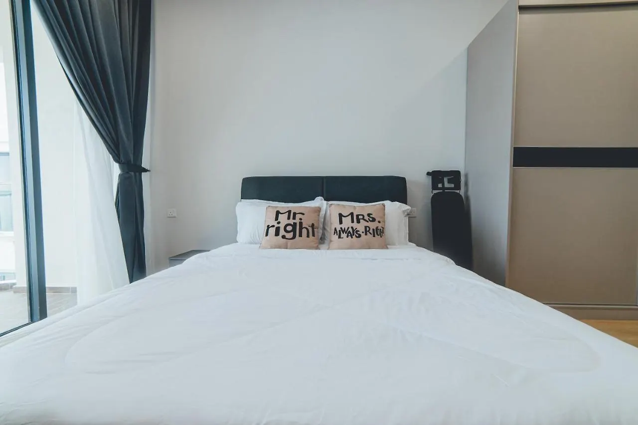 Tranquil Sea View Danga Bay 3Br 6Pax By Our Stay Johor Bahru Malaysia