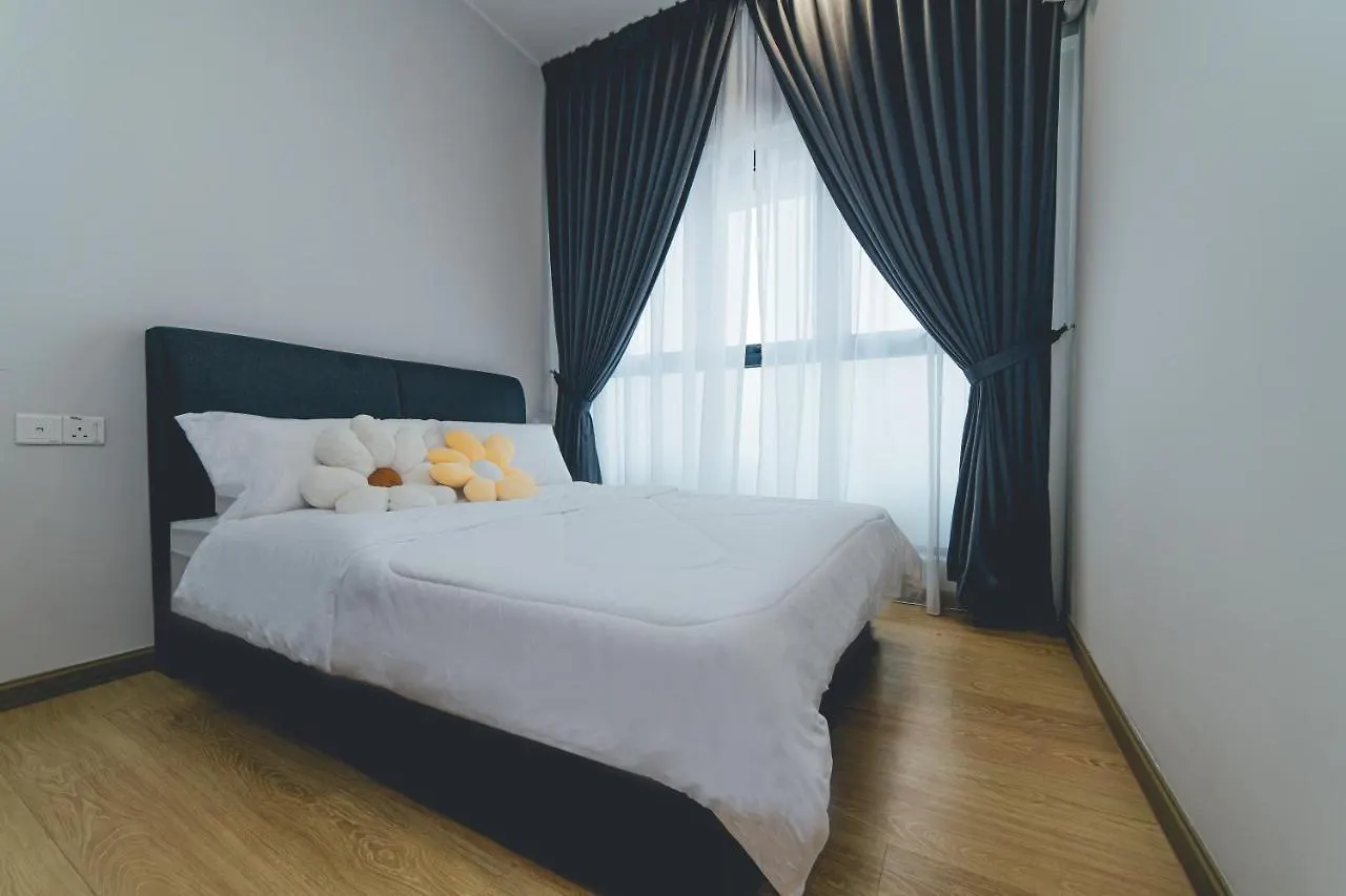Tranquil Sea View Danga Bay 3Br 6Pax By Our Stay Johor Bahru Malaysia